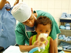 Paul giving Jose anesthesia